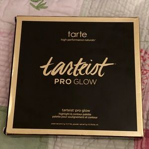 Tarteist Pro Glow highlights and contour palette